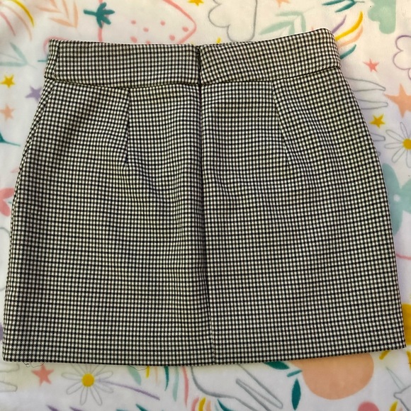Mango‎ Monochrome Houndstooth A-Line Skirt - Picture 5 of 8
